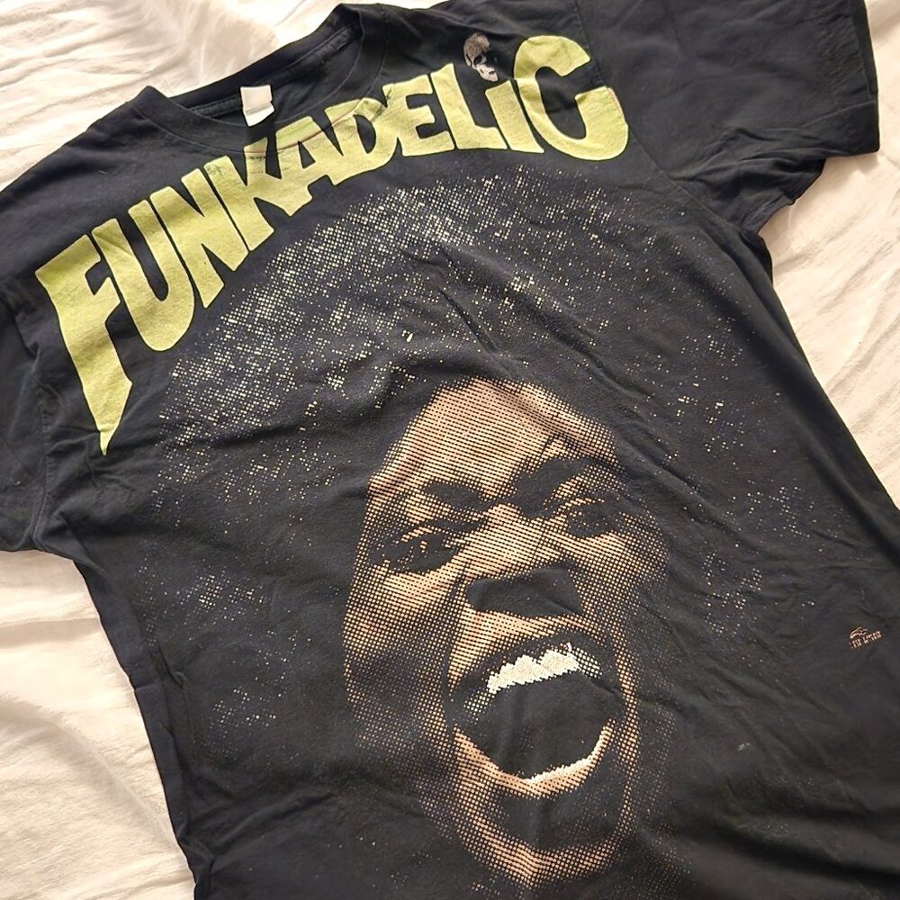 Funkadelic, Vtg Overprint Maggot Brain Band Shirt - Size 2XL // Large